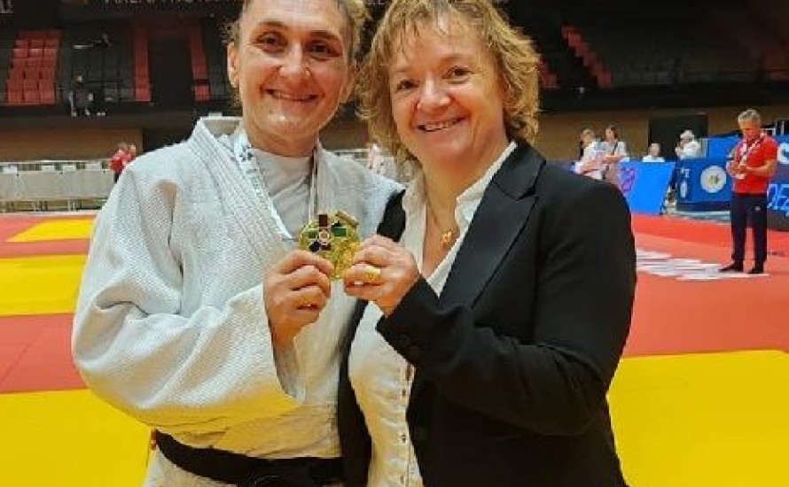 Bravo à Elodi DI MARCO licenciée au Judo Club de Jurançon pour titre de championne d'Europe Vétérans à Sarajevo